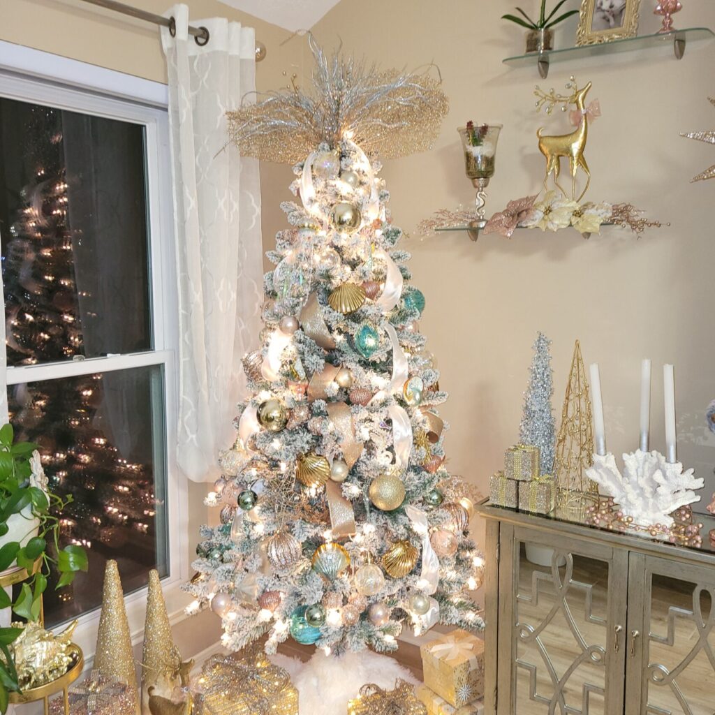 12 Coastal Beach Christmas Tree Decor Themes -Lani Does It