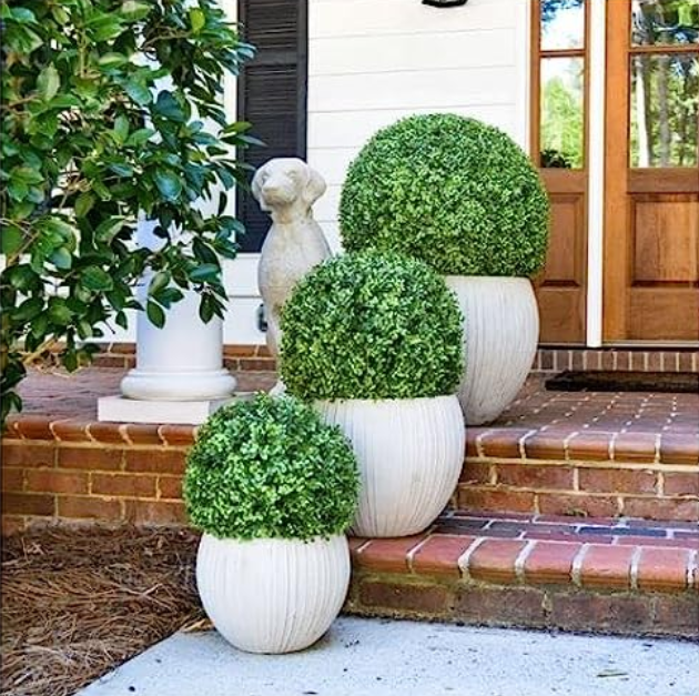 Beautiful Flower Pot Decor Ideas For Your Porch or Deck - Faux Outdoor Plants