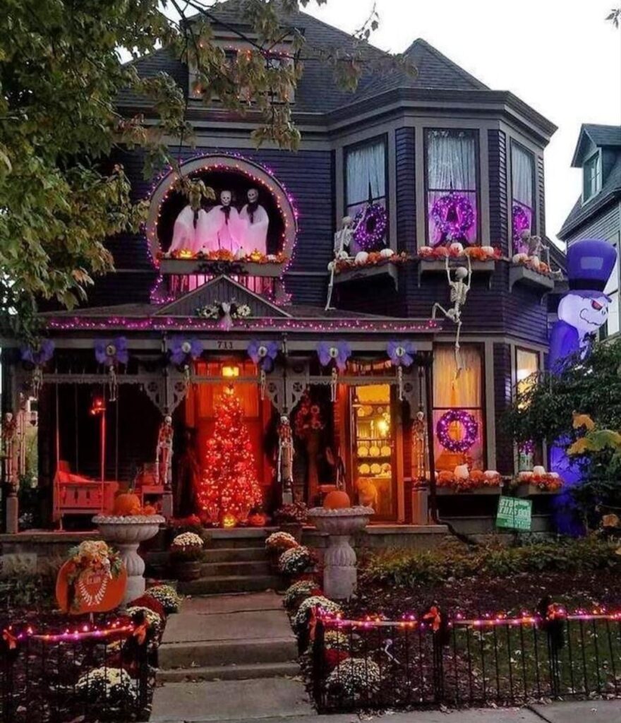 Stay Halloween Obsessed With These Fascinating Front Door Transformations