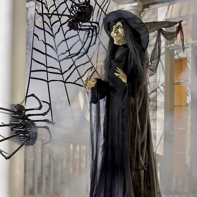 STAY HALLOWEEN OBSESSED WITH THESE FASCINATING FRONT DOOR TRANSFORMATIONS