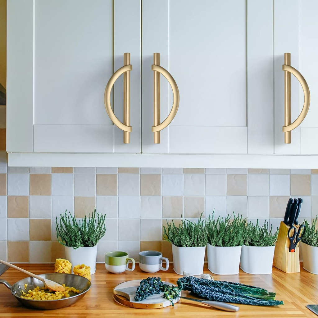 19 Ways To Make An Old Home Look New - Lani Does It - Cabinet Upgrades