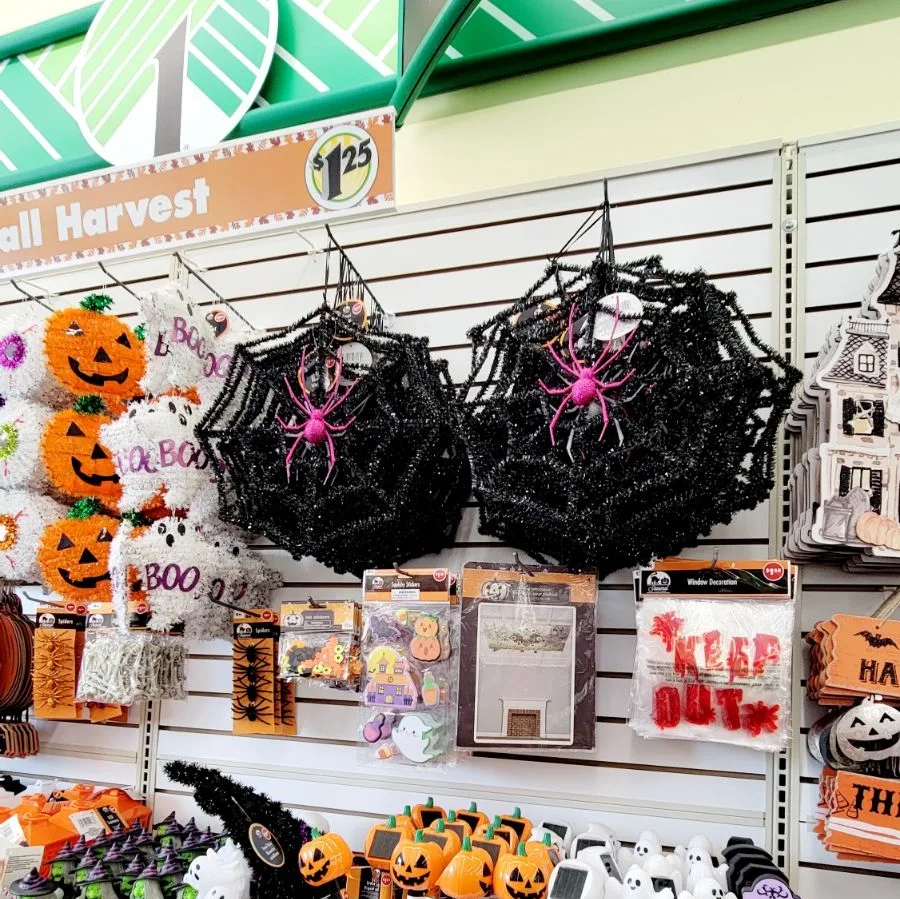 Wickedly Chic Halloween Wreaths You’ll Want to Craft Right Now - Lani Does It