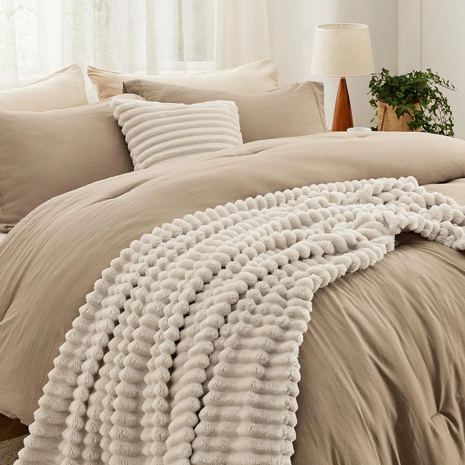Seductive Simplicity And The Power of Nude Home Decor - Lani Does It