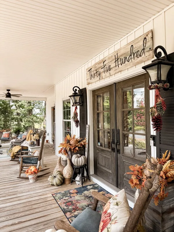 Affordable Fall Porch Decor Ideas That Make a Big Impact
