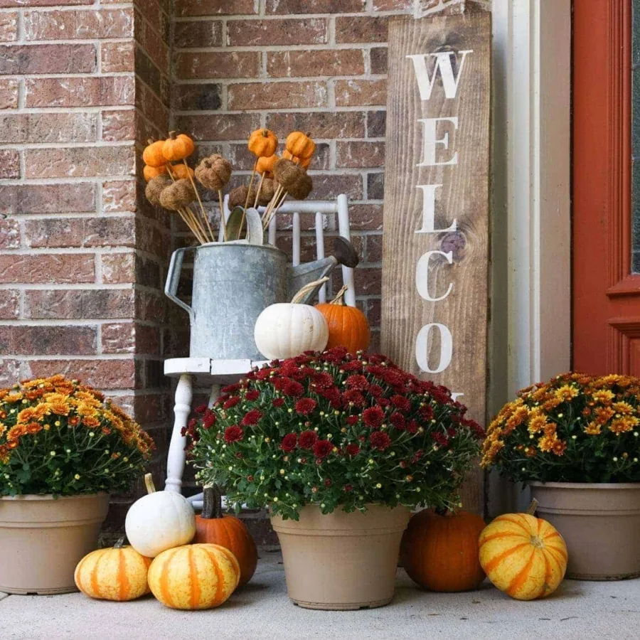 Affordable Fall Porch Decor Ideas That Make a Big Impact