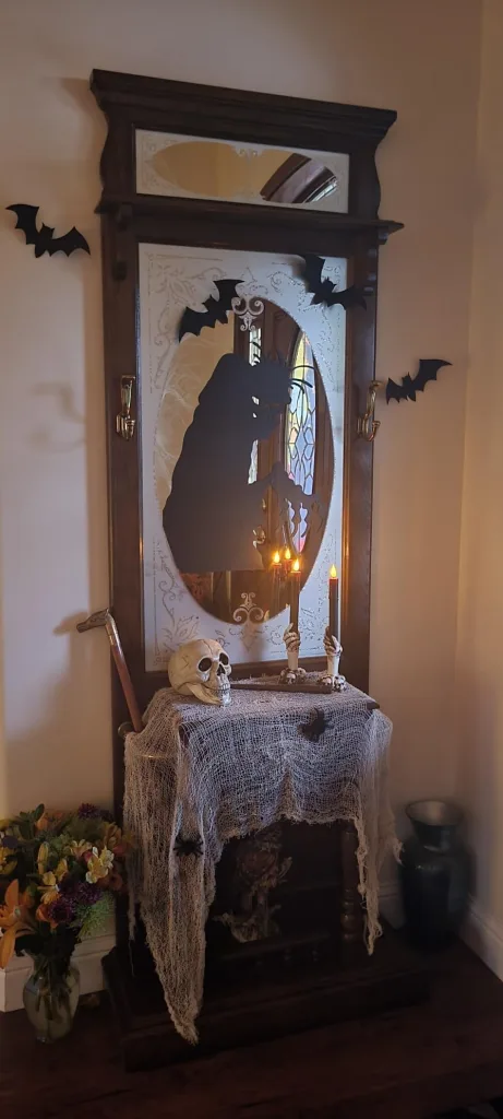 Budget Halloween Setup: How to Make It Look Chic, Spooky & Instagram-Worthy