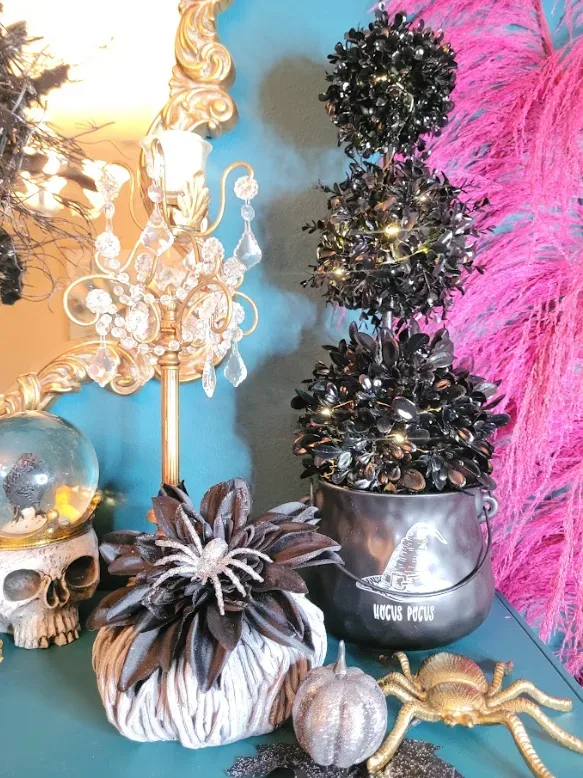 Budget Halloween Setup: How to Make It Look Chic, Spooky & Instagram-Worthy