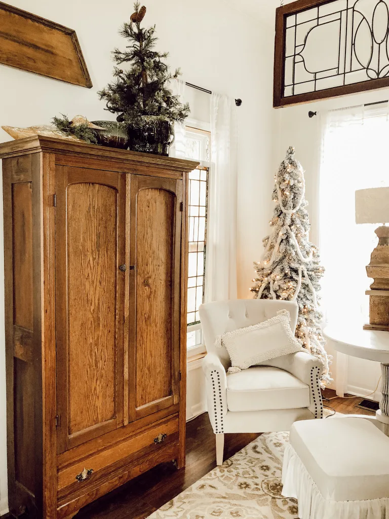 How to Create Cozy Christmas Corners for Winter 2025
