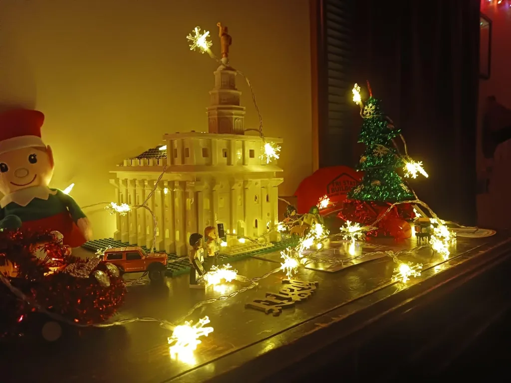 How to Make Christmas Look Expensive on a Budget