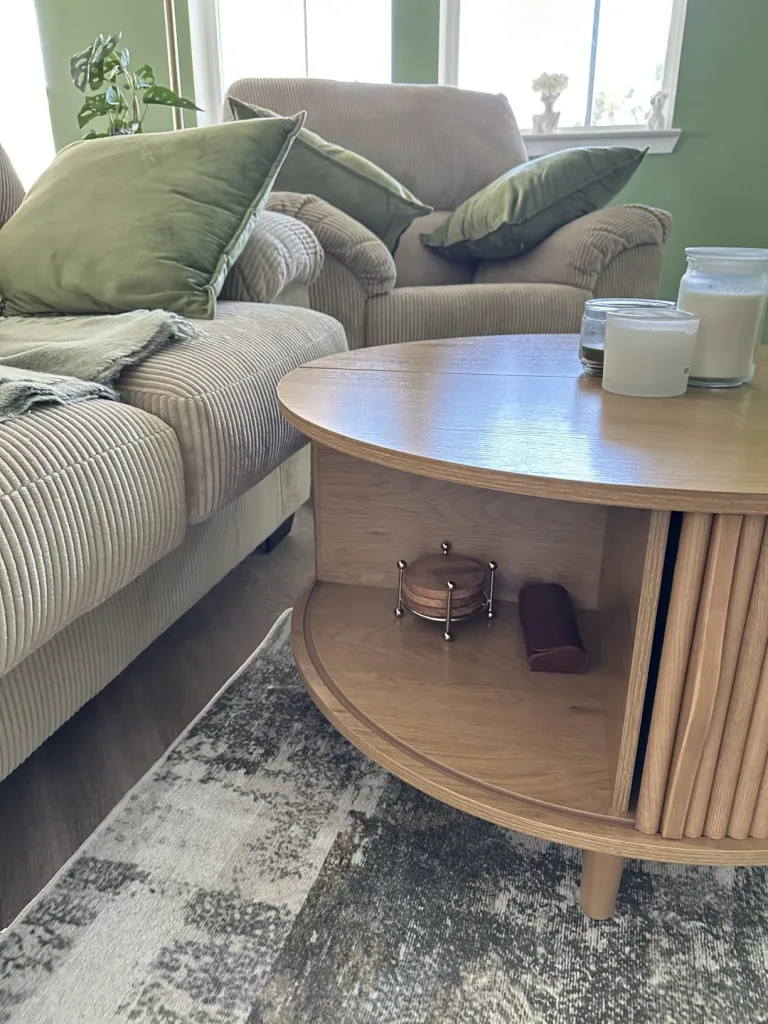 New Year Decluttering Tips for Decor Enthusiasts: Keep What You Love