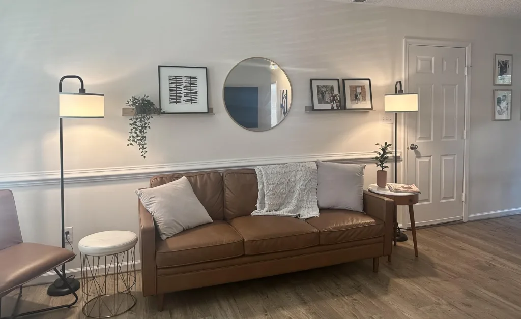 The “Do Less” Decor Trend You Need to Know