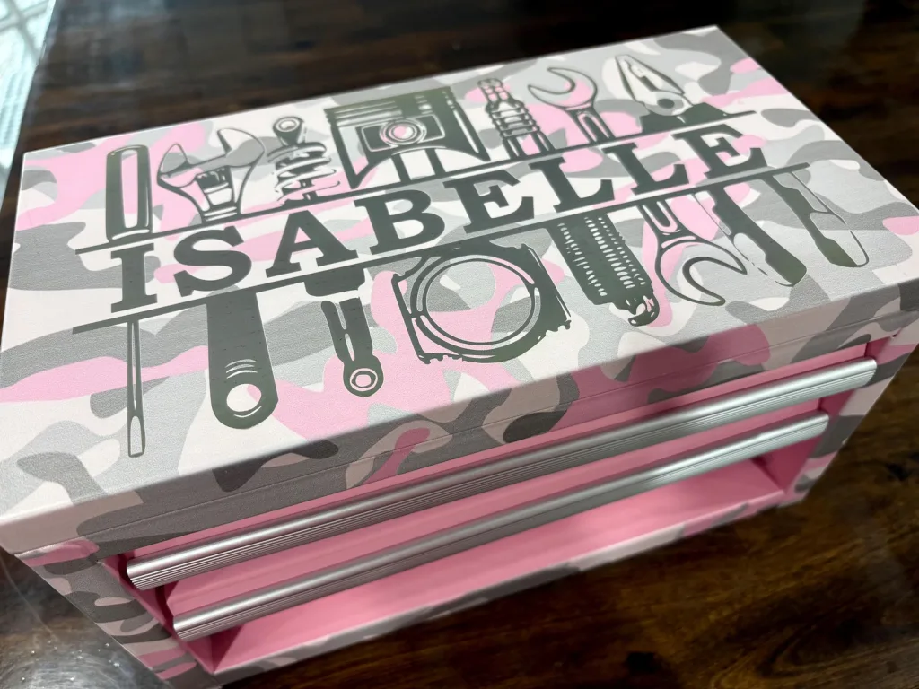 20 Tools Every New Homeowner Should Own: chic, feminine must-have home maintenance tools for beginners and stylish DIY homeowners.