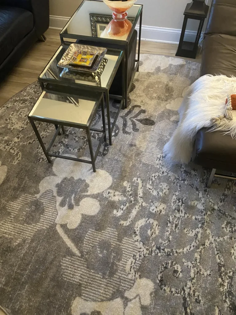 How to Keep a Small Apartment Cozy Without Overcrowding It