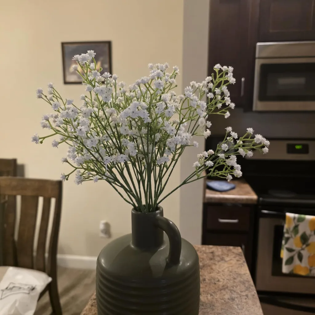 10 Best Wildflowers For Beautiful Centerpieces For Any Occasions