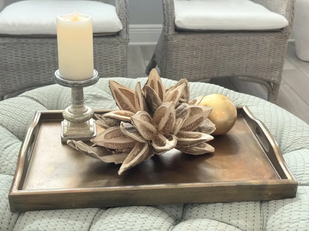 How to Easily Decorate with Driftwood, Pods & Pinecones
