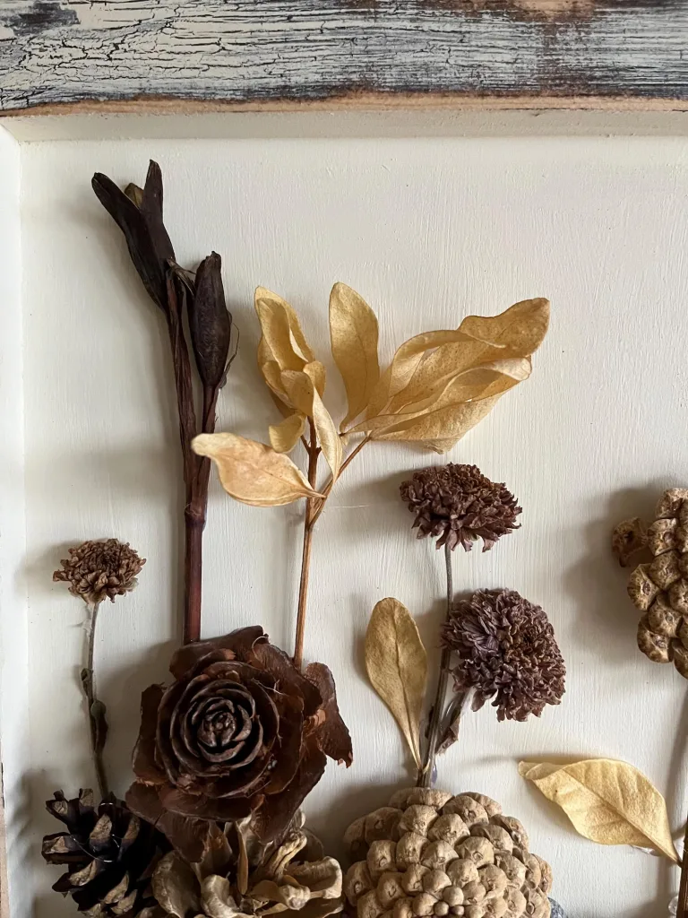 How to Easily Decorate with Driftwood, Pods & Pinecones