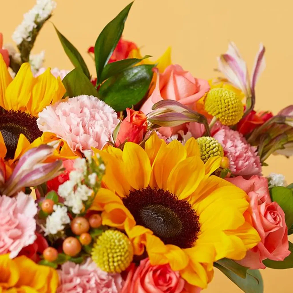 Top 8 Flowers to Make Beautiful Spring Wreaths