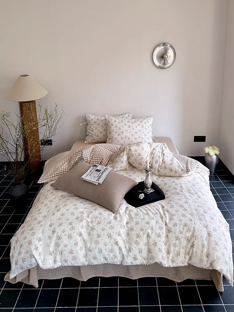 The Lazy Girl’s Easy Guide to a Tidy Home - Duvet Cover Inspiration For Bedroom Spaces