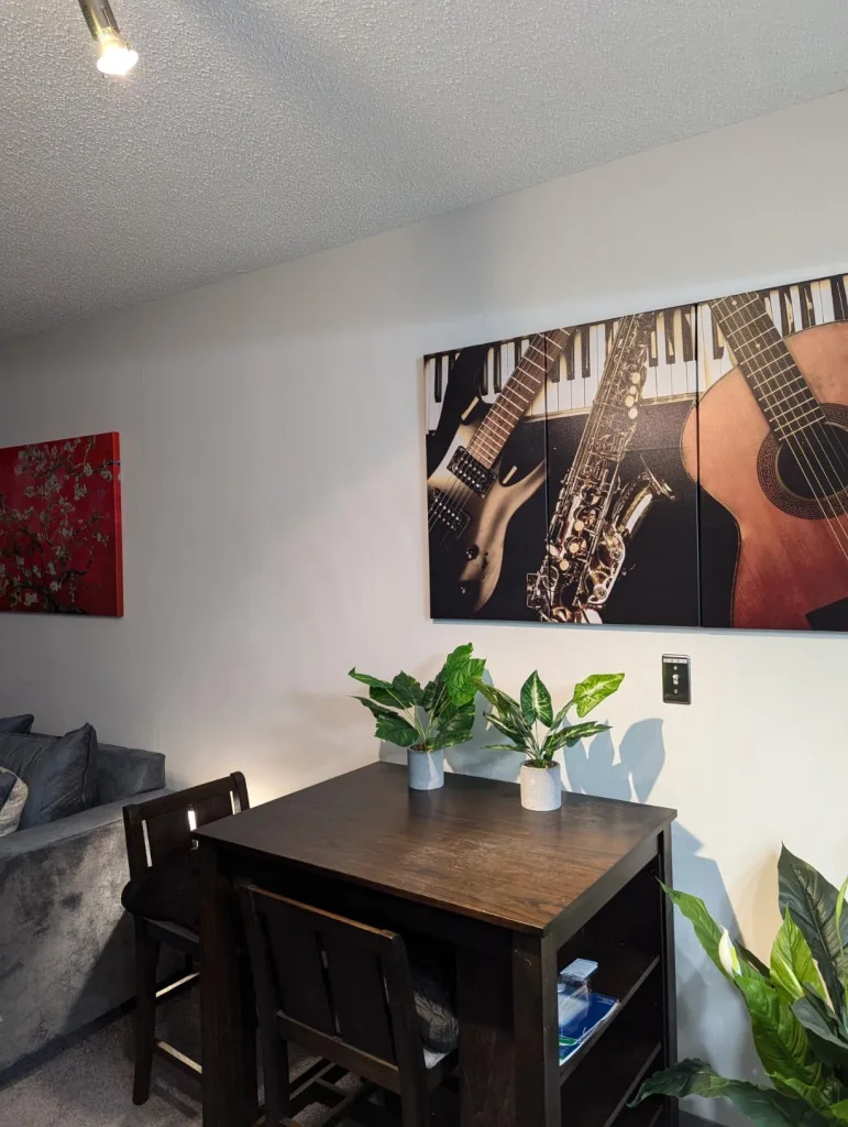 How to Make a Small Room Look Bigger
