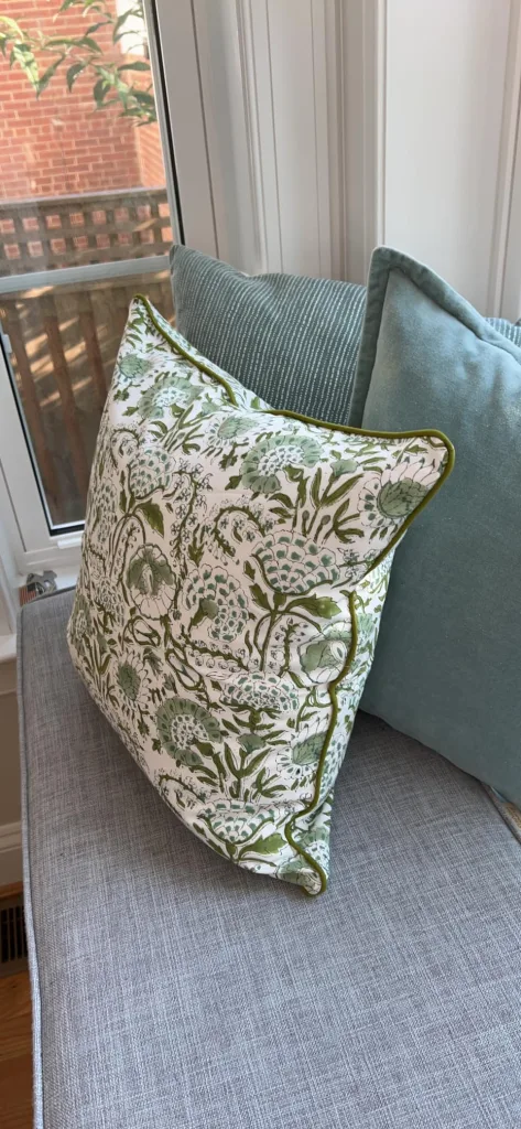 Decorative Pillow Cover Ideas - How to Decorate a Living Room That Never Goes Out of Style