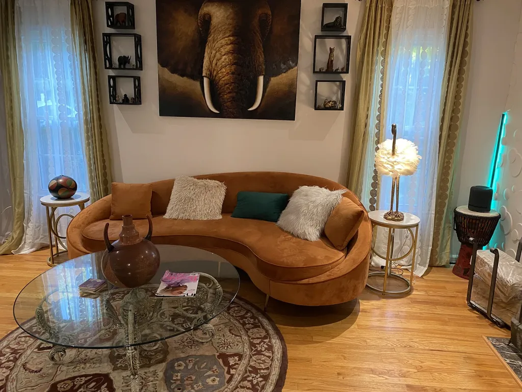 How to Make a Small Room Look Bigger