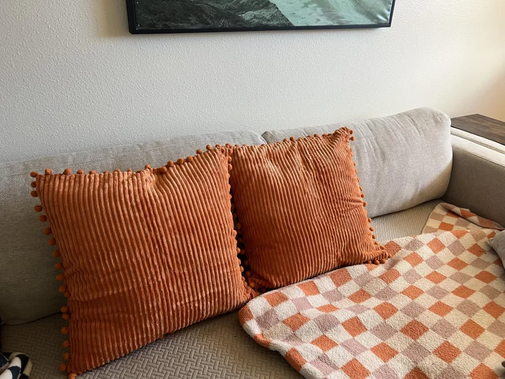 Pillow Ideas For Cozy And Comfortable Home Styling Inspiration - The Rule of Three in Interior Design and How to Use It