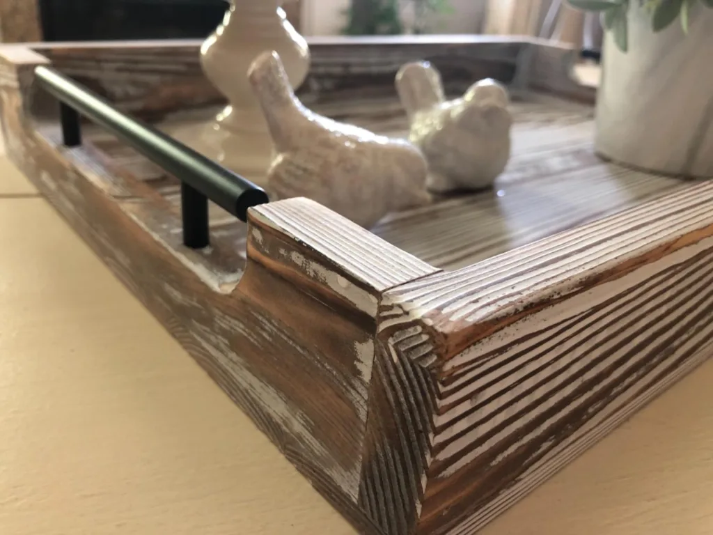 Wood Tray For Simple And Elegant Room Design - The Rule of Three in Interior Design and How to Use It