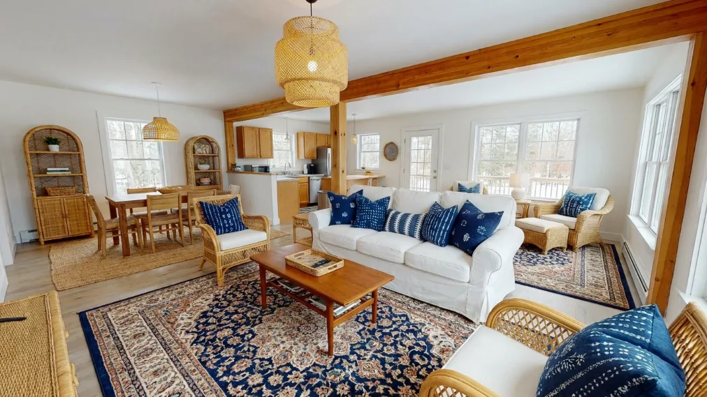 Home Interior Design with Wood and Rattan Texture Inspiration - How to Mix Patterns and Textures the Right Way