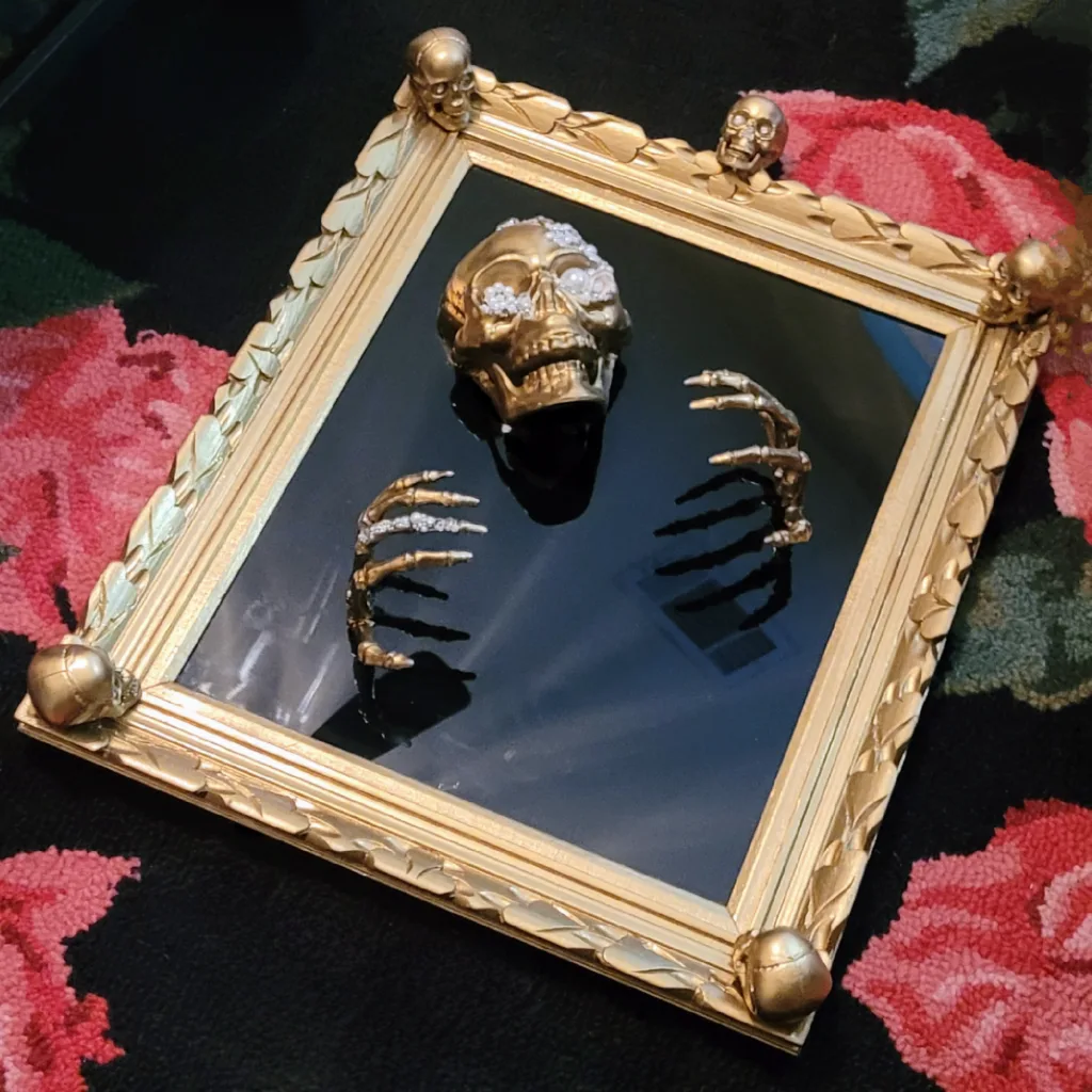 DIY Skeleton Mirror - Beautiful Ways to Use Skeletons in Your Halloween Decor