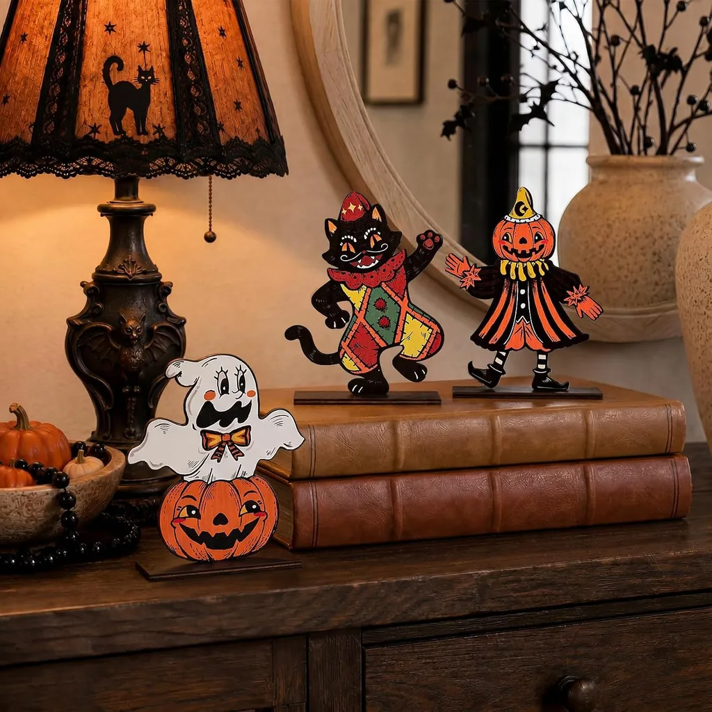 Amazon - Vintage Halloween Table Decorations Indoor
