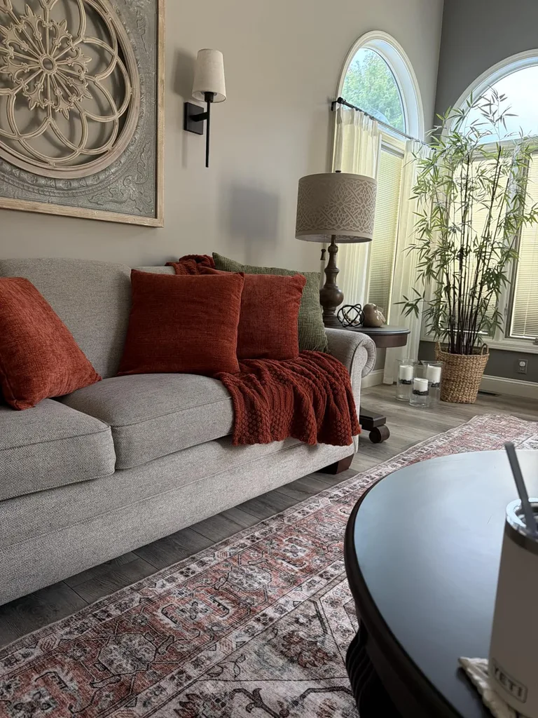Amazon - Fall Decorating Inspiration For A Warm And Comfortable Home - How Designers Pick Fall Colors That Always Look Stunning