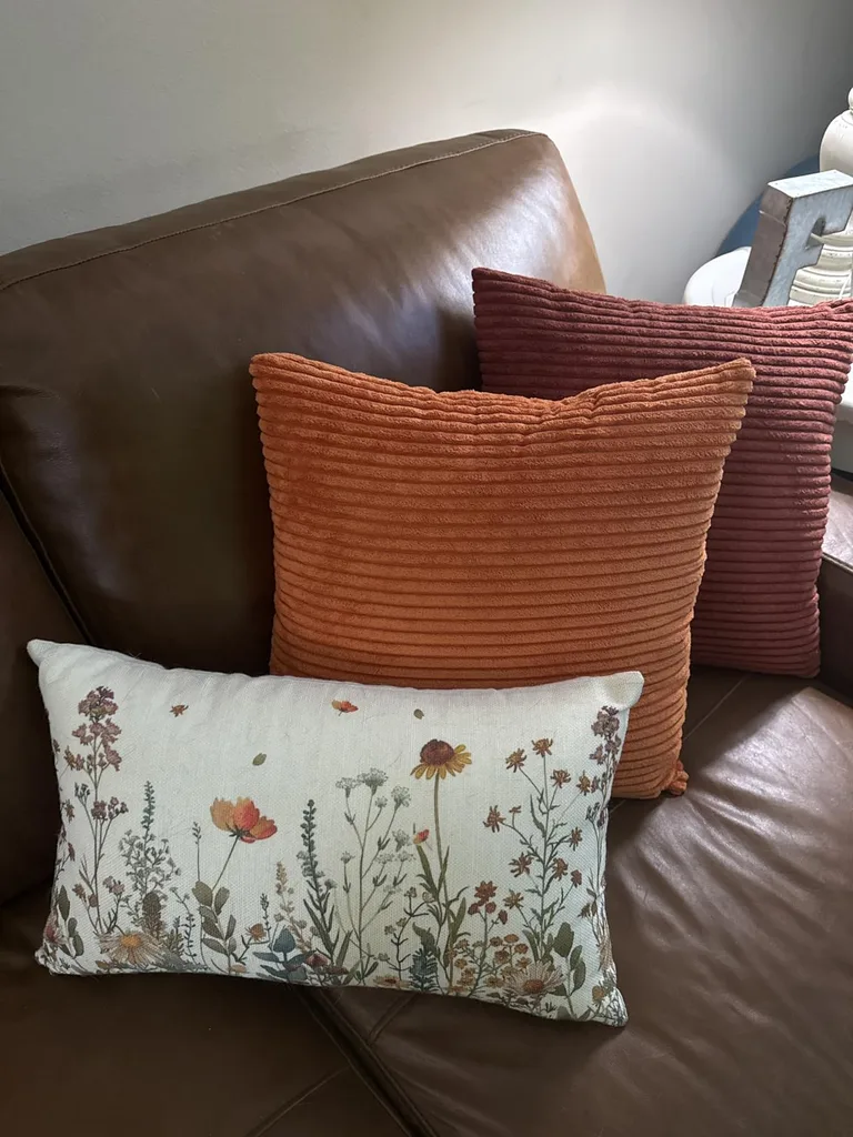 Fall Home Decor Inspiration For A Warm And Inviting Atmosphere - How Designers Pick Fall Colors That Always Look Stunning
