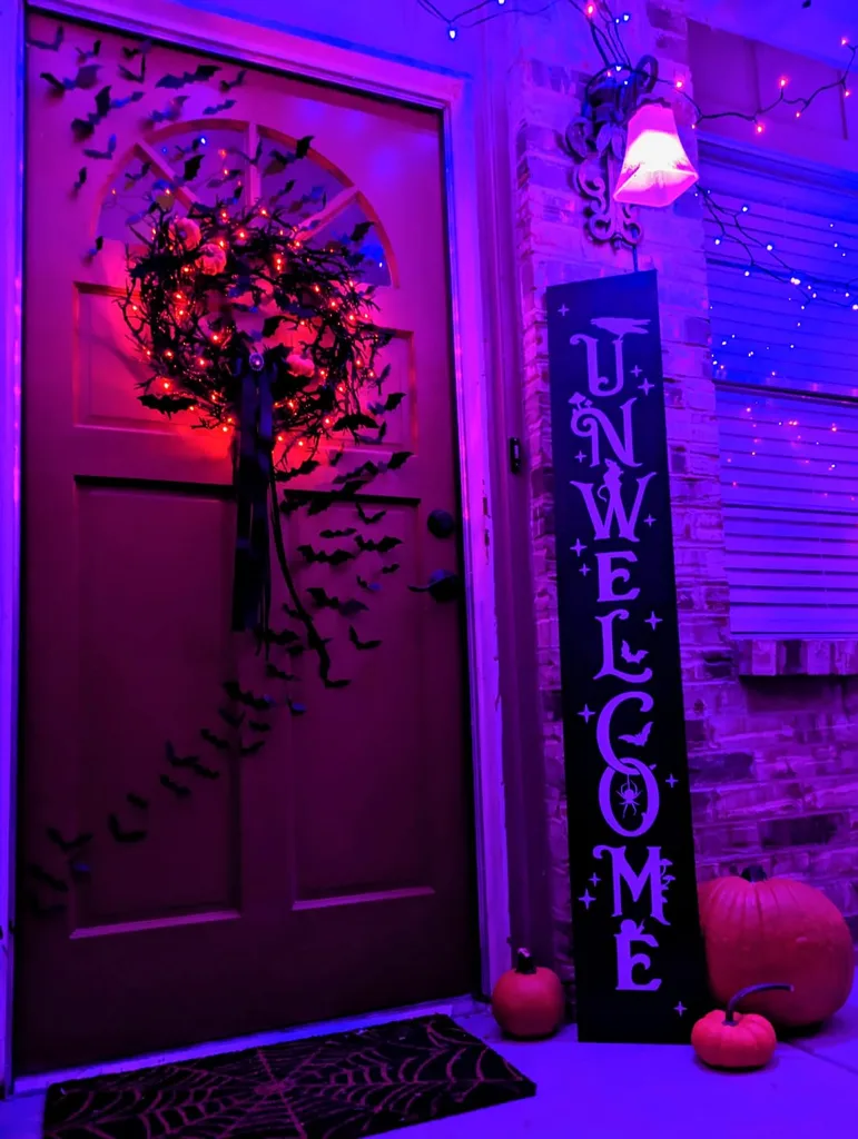 Halloween Front Decor Ideas For A Festive And Welcoming Home - Halloween Decor Then and Now: Trends Shaping the Future